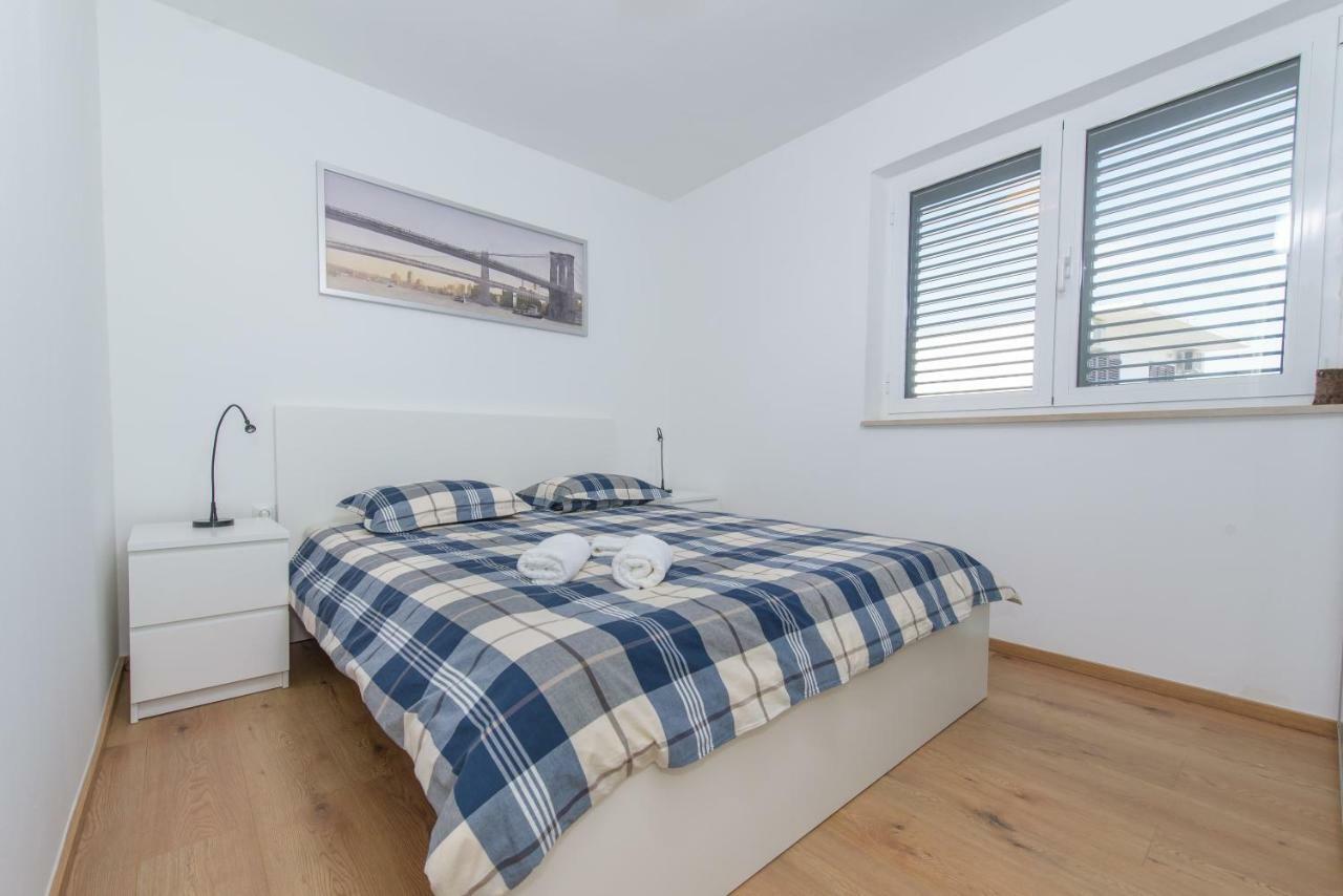 Beach Apartment Marina Kültér fotó